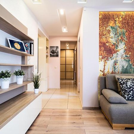 קרקוב Stawowa Premium Apartment - 69 M2 With Sauna And Private Garage מראה חיצוני תמונה