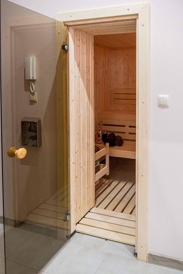 קרקוב Stawowa Premium Apartment - 69 M2 With Sauna And Private Garage מראה חיצוני תמונה