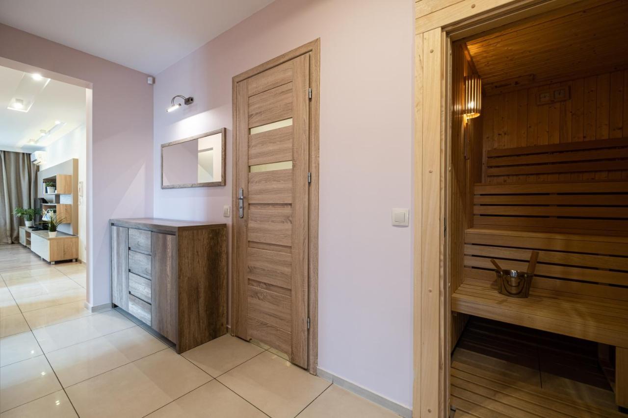 קרקוב Stawowa Premium Apartment - 69 M2 With Sauna And Private Garage מראה חיצוני תמונה